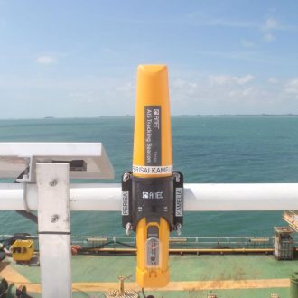 Solar Powered AIS Class B Transponder